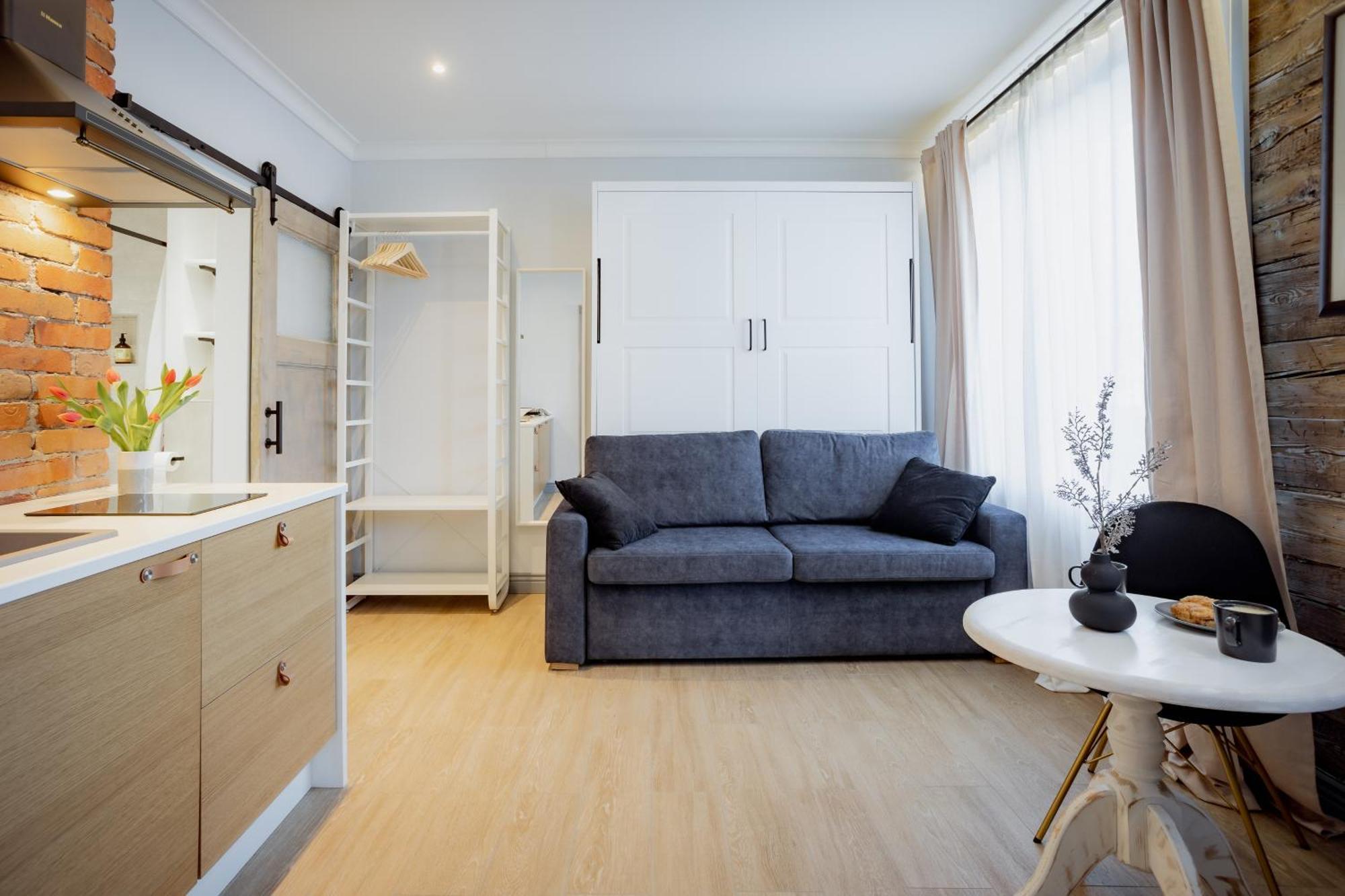 Uue Taenava Korter Kuressaare Exterior foto
